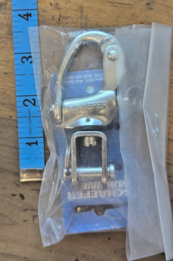 Schaefer 45-25 Medium Tack Snap Shackle 3 1/2" Length