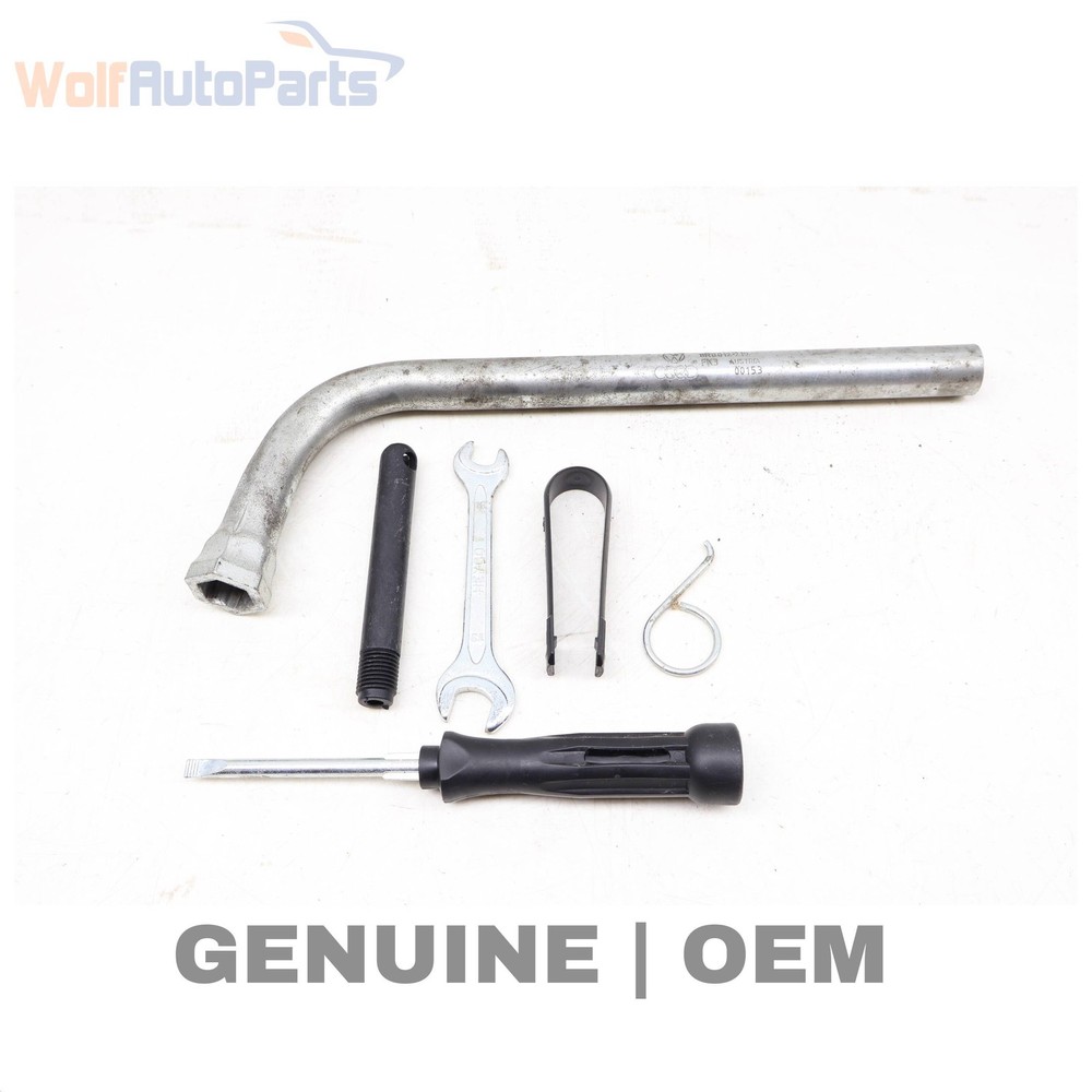 1999-2006 AUDI TT - TOOL KIT / SET