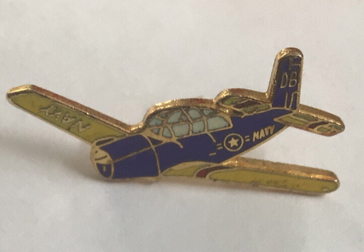 Curtiss Helldiver USN WWII Dive Bomber Lapel Pin