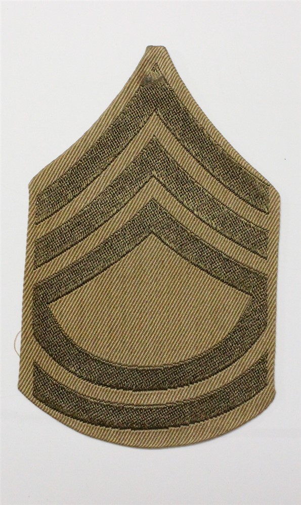 Army Chevron 2082: Technical Sergeant, single - WWII era, woven on khaki