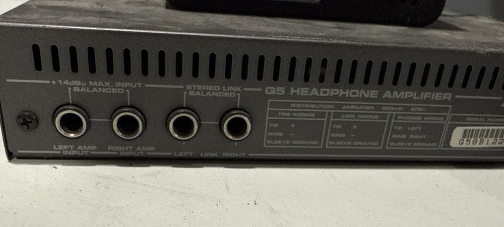 Samson Q5 Headphone Amplifier with Power Supply