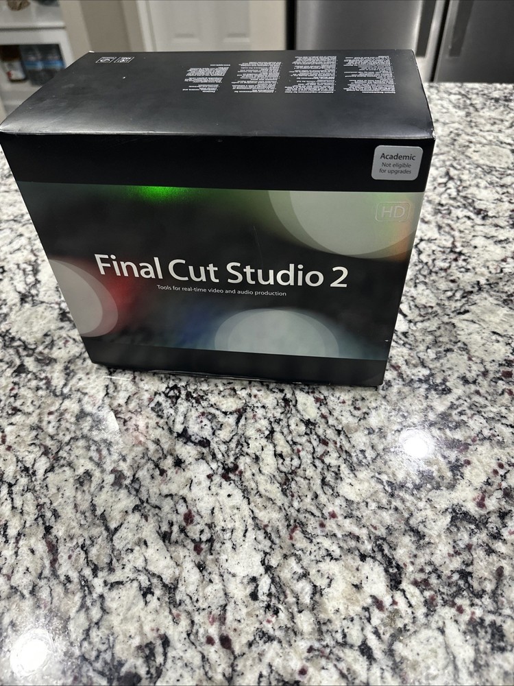 Apple Final Cut Studio 2 Editing Software Complete with Manuals & 9 Cd’s