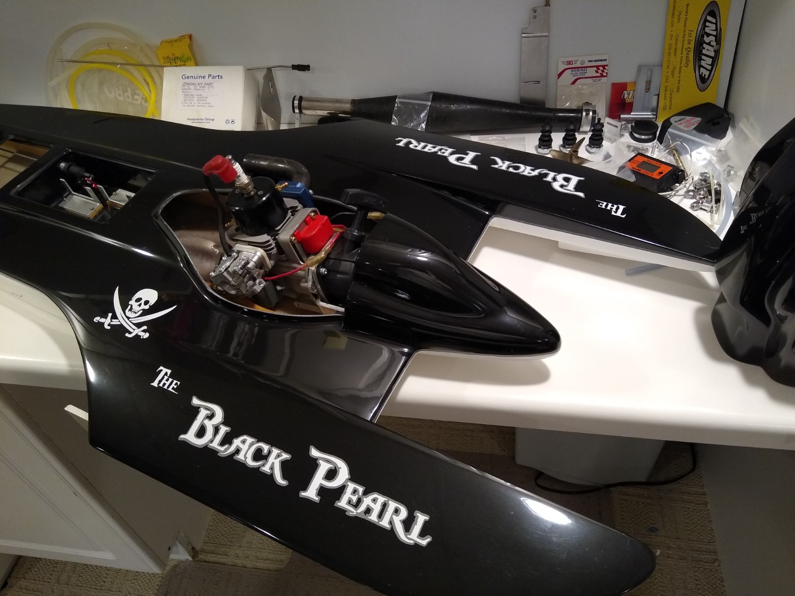 Blazer Whiplash GV Fiberglass Gas RC Race Boat Zenoah IMPBA NAMBA G1 Hydro READ