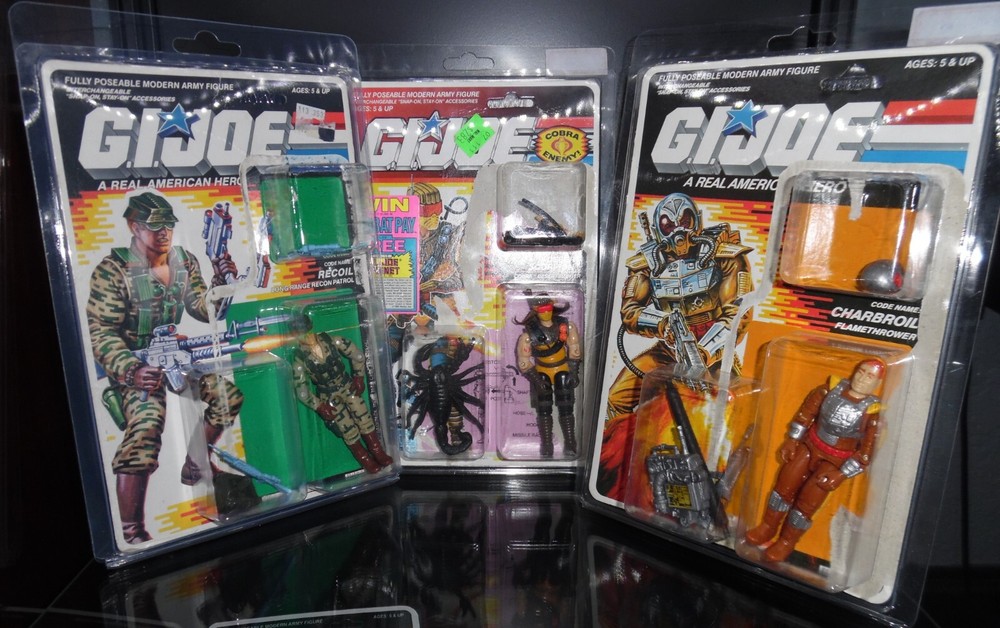 10x Large Clam Shell Protective Cases for 3 ¾ Figure and 6”x9” Full Card Back