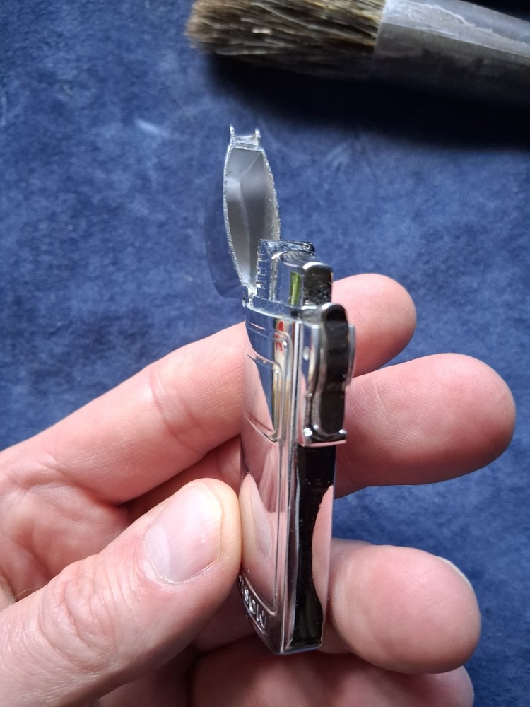 Ronson Lighter. Made In CHINA.