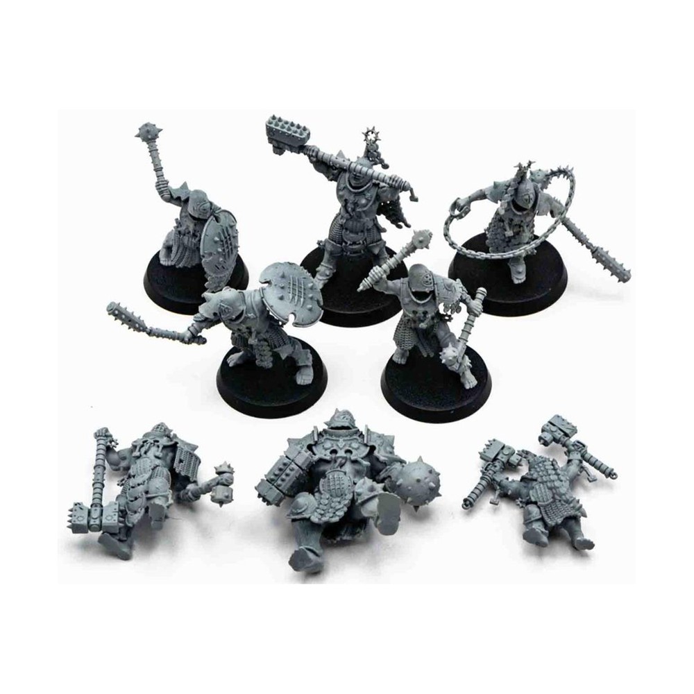 Iron Golem #11 NM