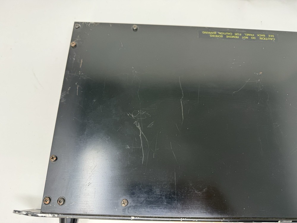 Yamaha EMP700 Multi Effect Processor Rack ~ Powers On ~ For Parts / Repair