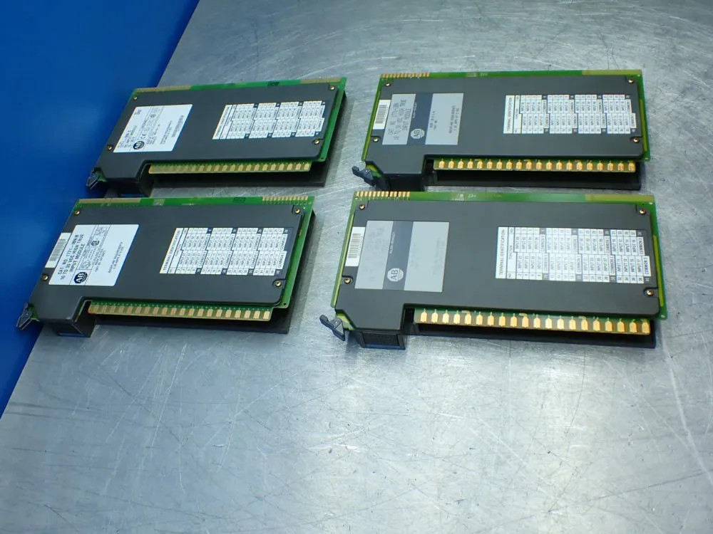 ALLEN-BRADLEY 4 HIGH TRUE INPUT MODULES 1771-IBN