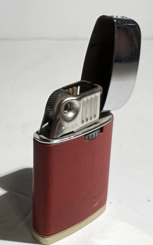 vintage ronson cigarette lighter