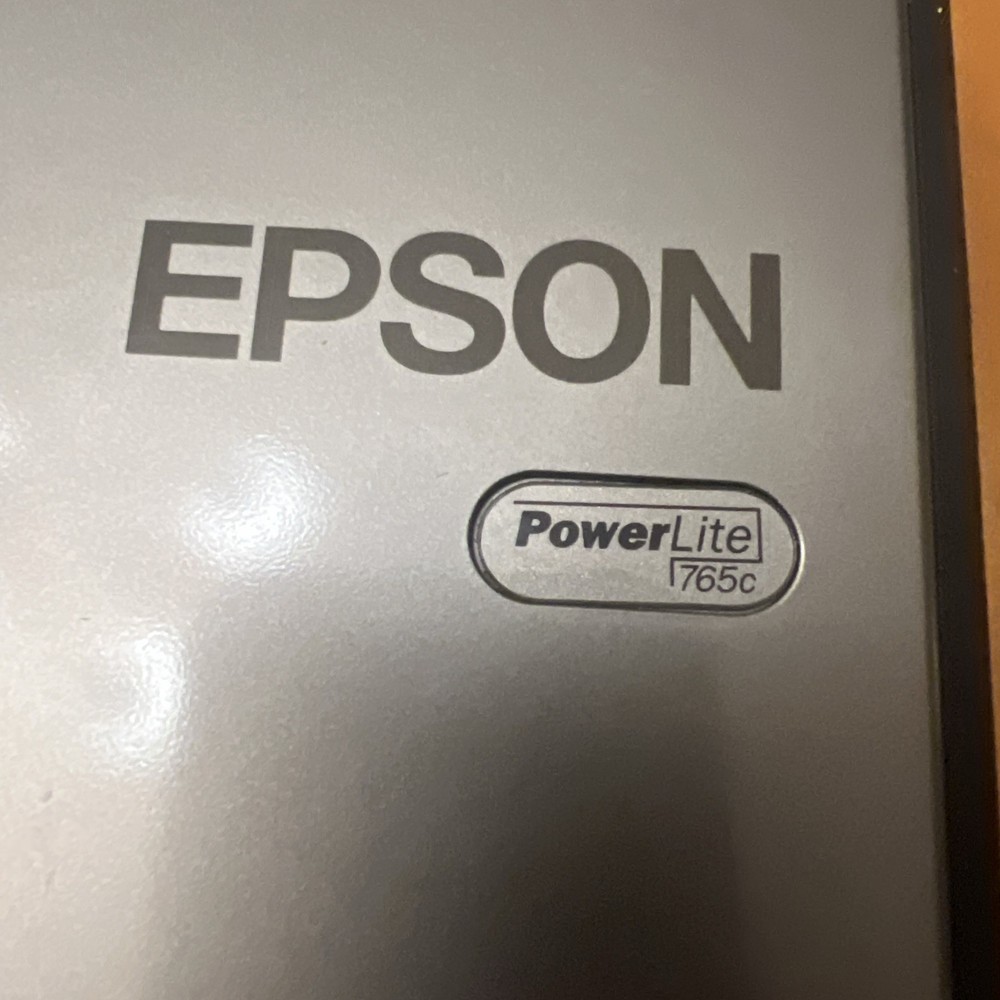 Epson PowerLite 765c 3LCD Multimedia Projector w/ Case, Remote, Cables, Manuals