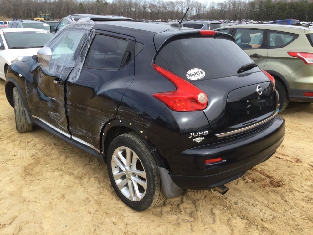 JUKE 2012 Glove Box 4965093