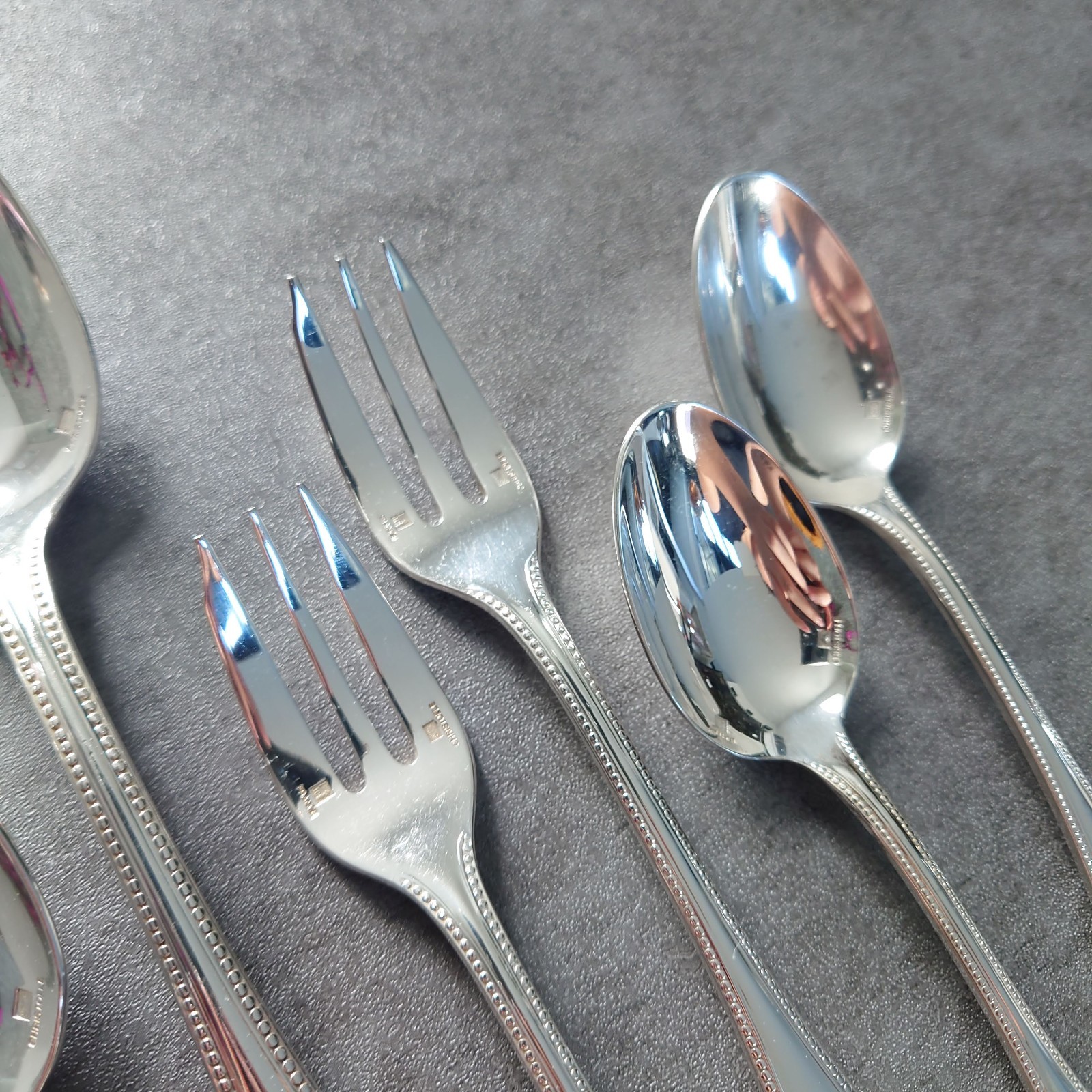 Christofle Perles 10pcs Silverplate Flatware Standard Knife Fork Spoon Very Good