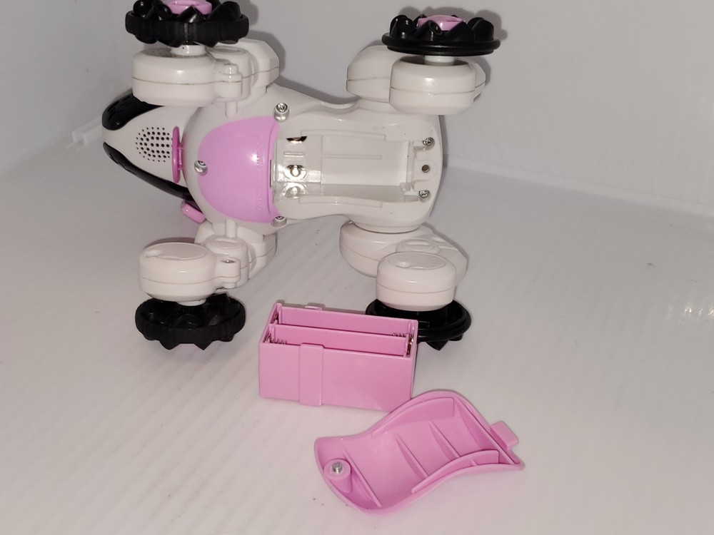WoWWee Chippies Chippella Interactive Pup Remote Control. Needs REMOTE.RARE HTF