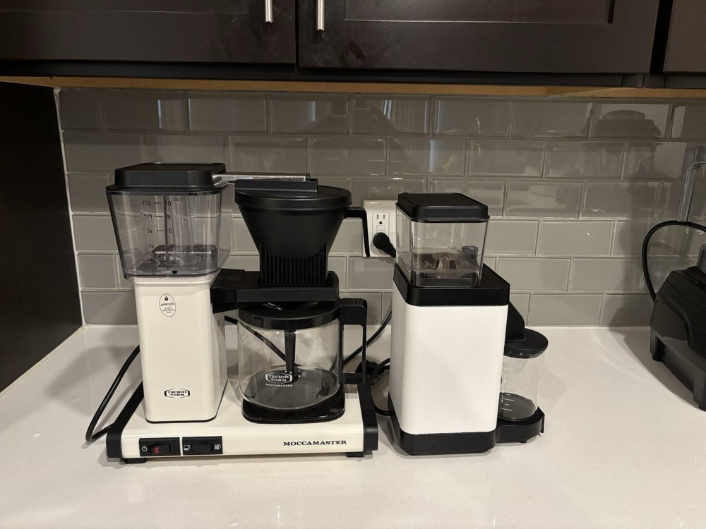 Technivorm Moccamaster Coffee Maker & Grinder Set White