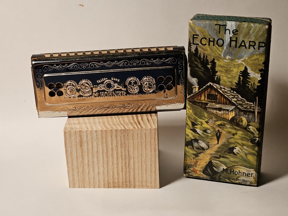 HOHNER ECHO HARMONICA Germany Case Vintage B4
