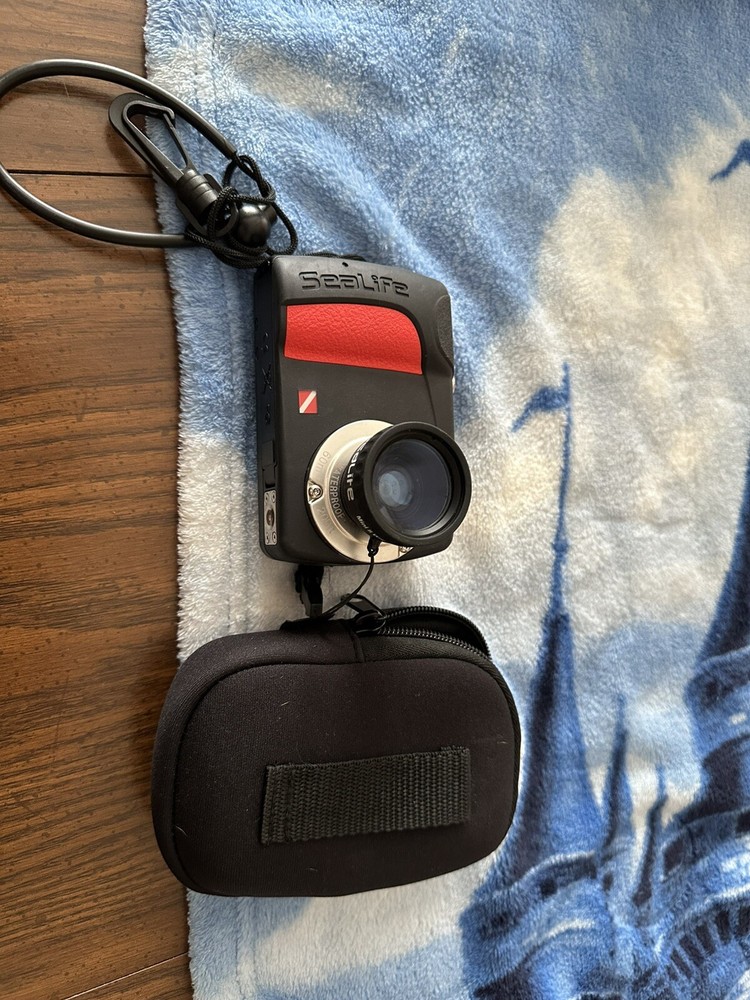 Sea life Dive Camera