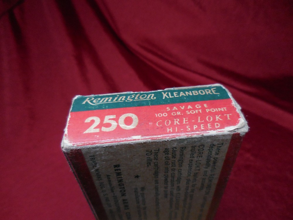 Vintage Remington Kleanbore 250 Savage Empty Box W/insert