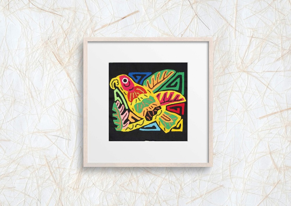 Multicolor Yellow Green And Red Molita