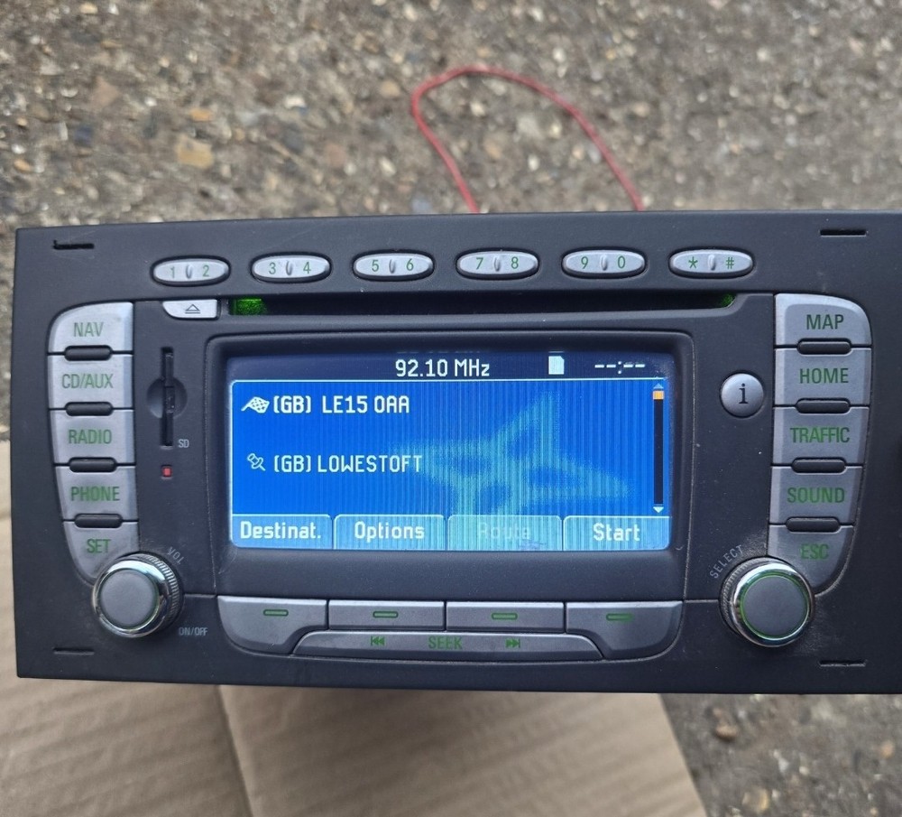 Genuine head unit/sat nav for Ford Transit connect 1