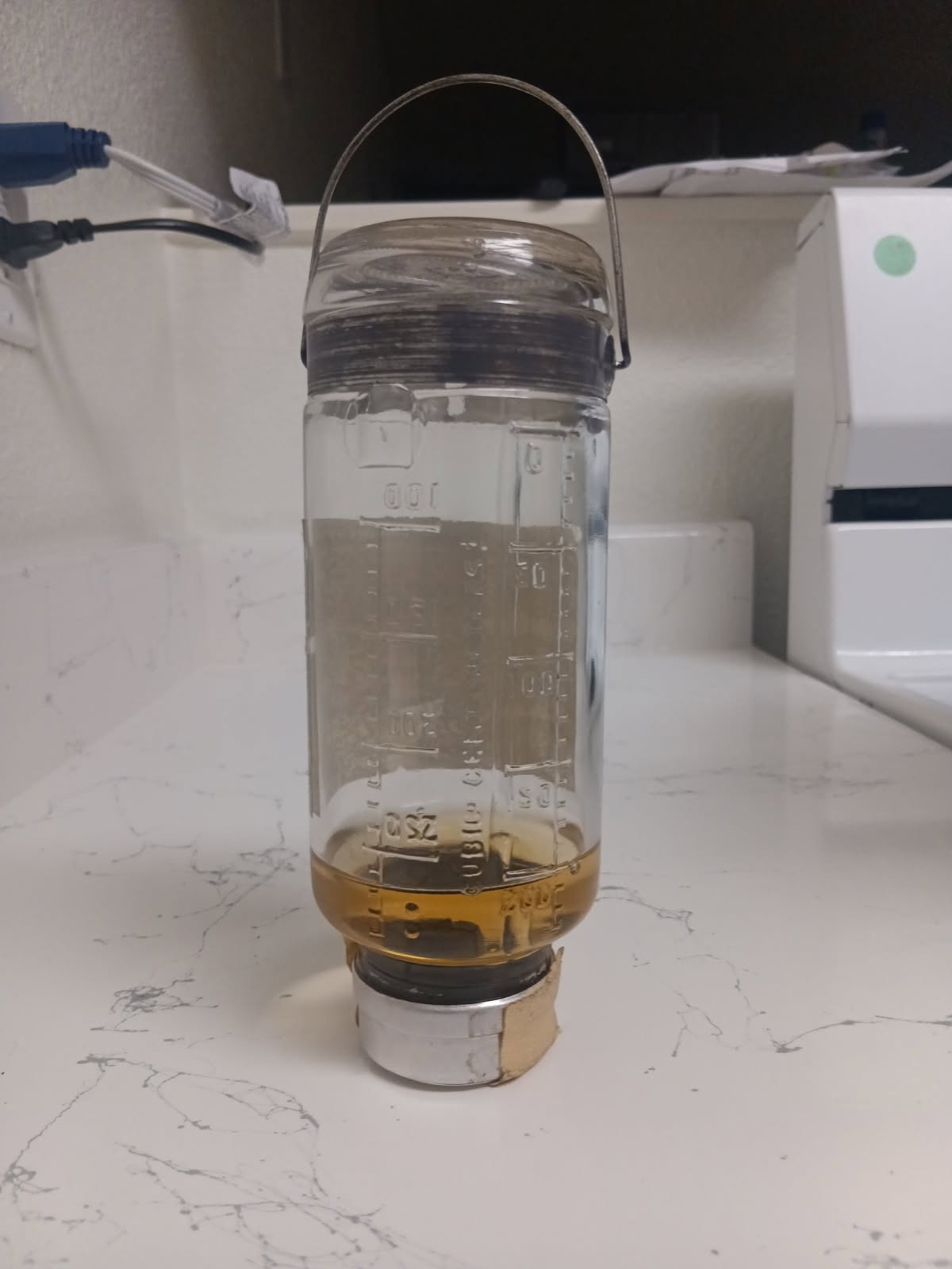 Vintage Baxter Transfuso-Vac Glas Blood Transfusion Bottle 250cc (STILL SEALED!)