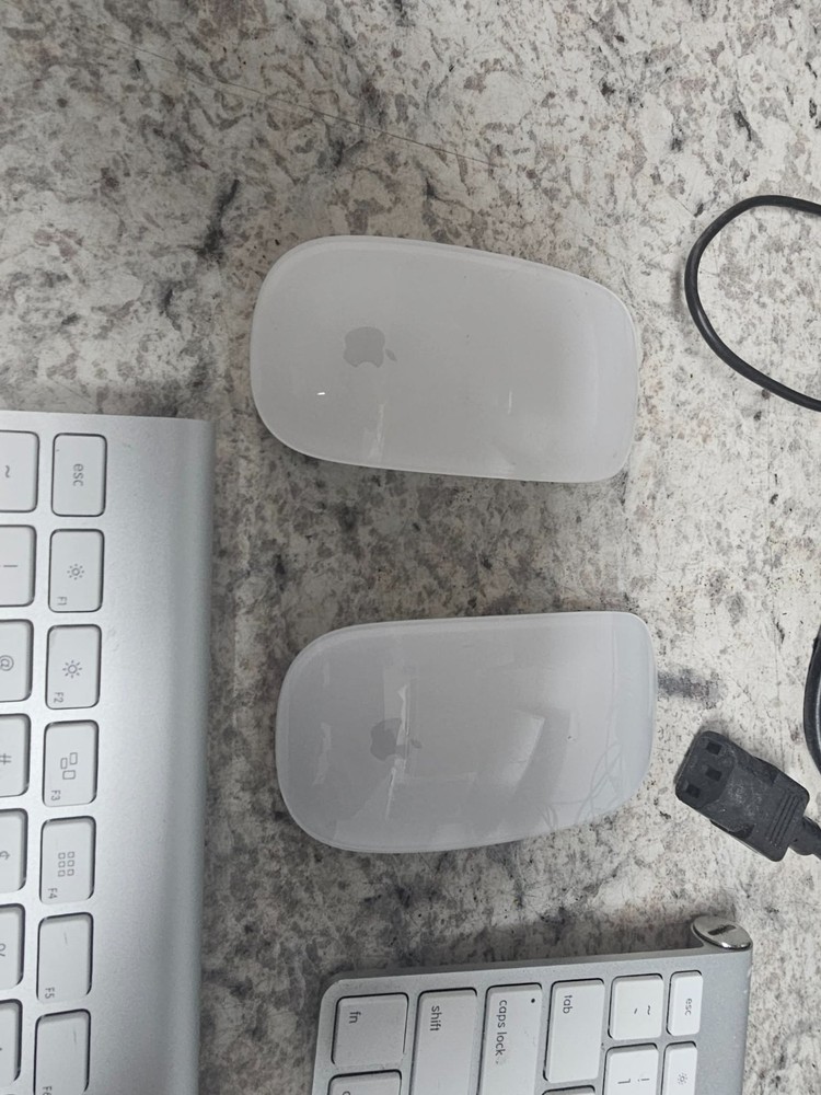 LOT 3x Apple Bluetooth A1314 Magic Keyboard & 2x A1657 Magic Mouse 2 IOB Bundle