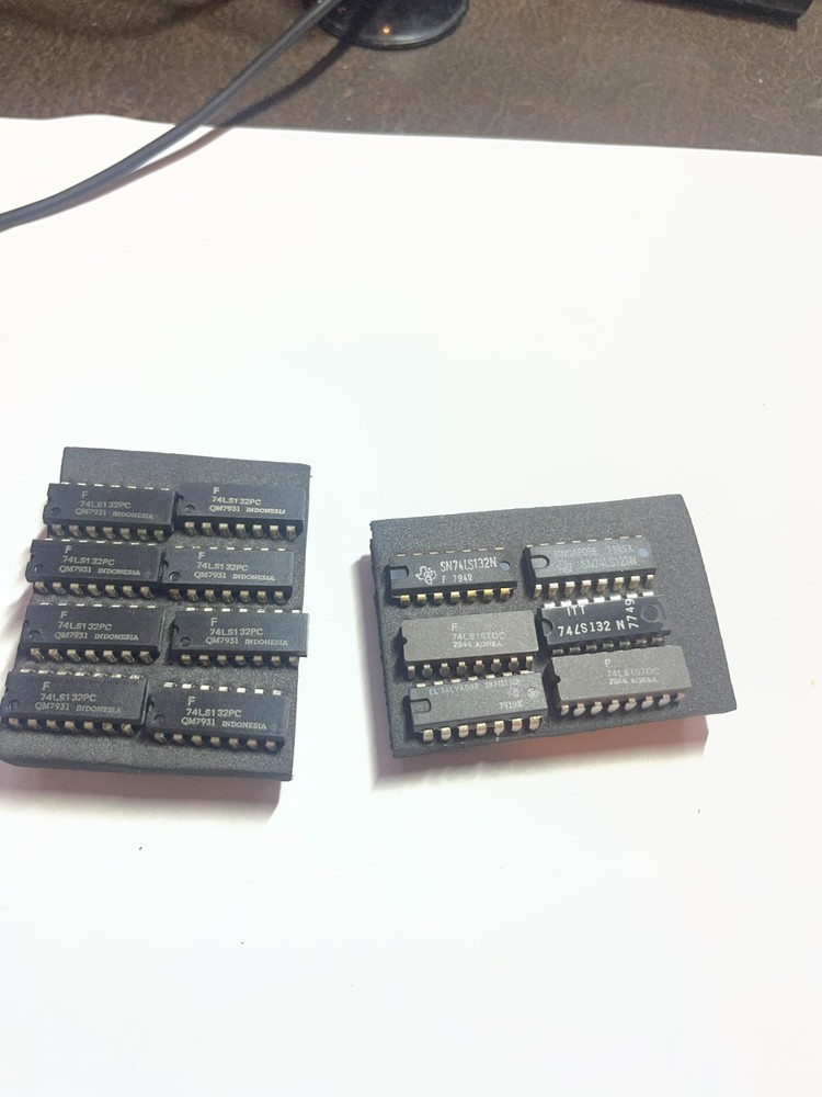 SN74LS132N IC QUAD2-INPUT TRIGGER NAND GATE 4CH Mixed brands (28 PCS)