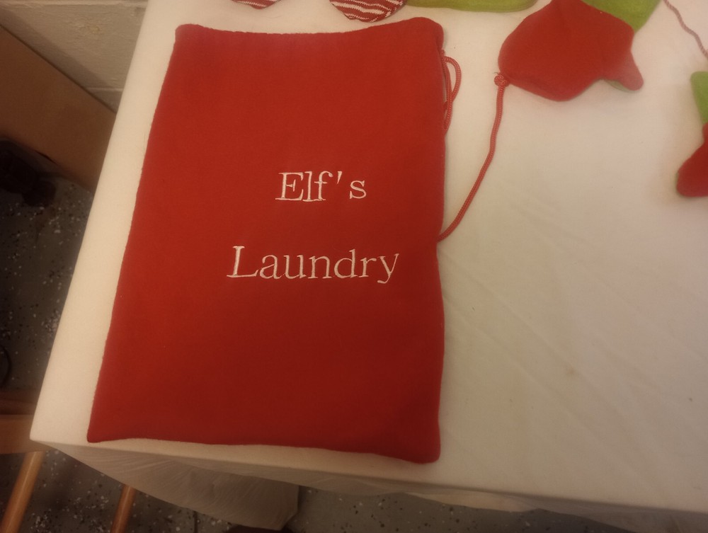 Elf's laundry Christmas decoration