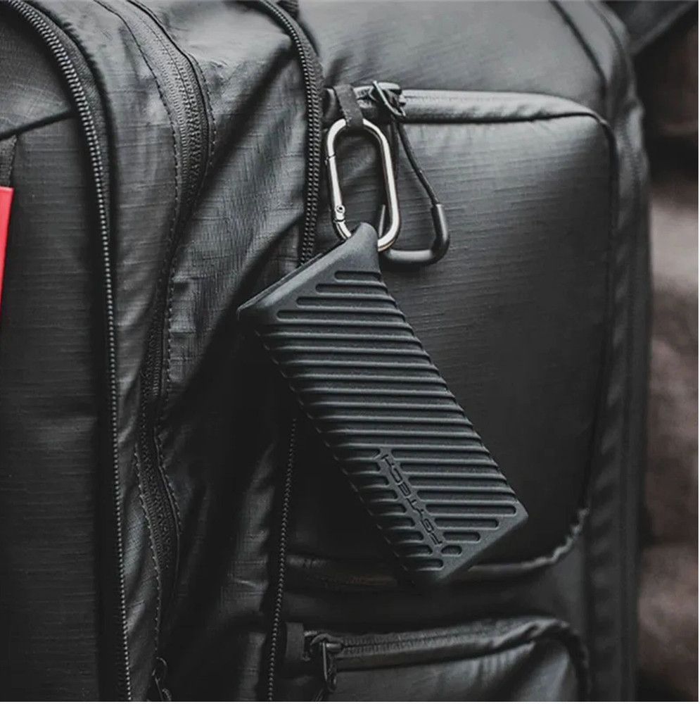 PGYTECH CreateMate High-Speed Card Reader Case for SD /Micro SD (Moss Green)