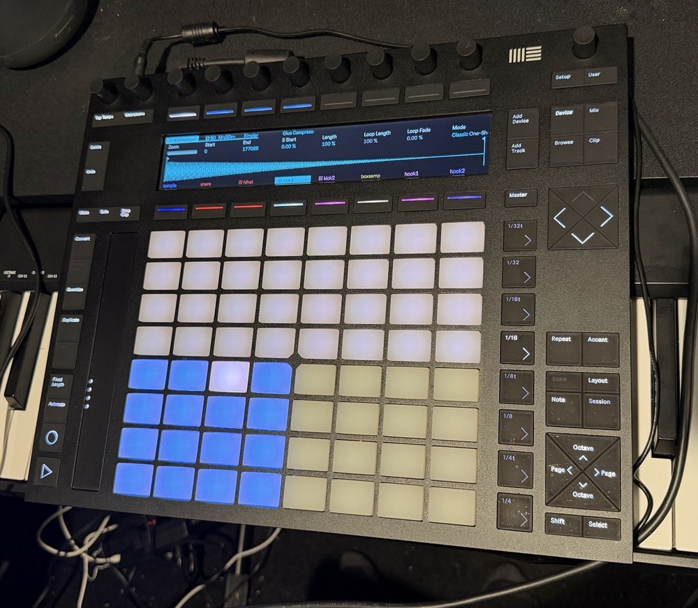 Ableton Push 2 – Slightly new/ Box & Cables – Mint Condition