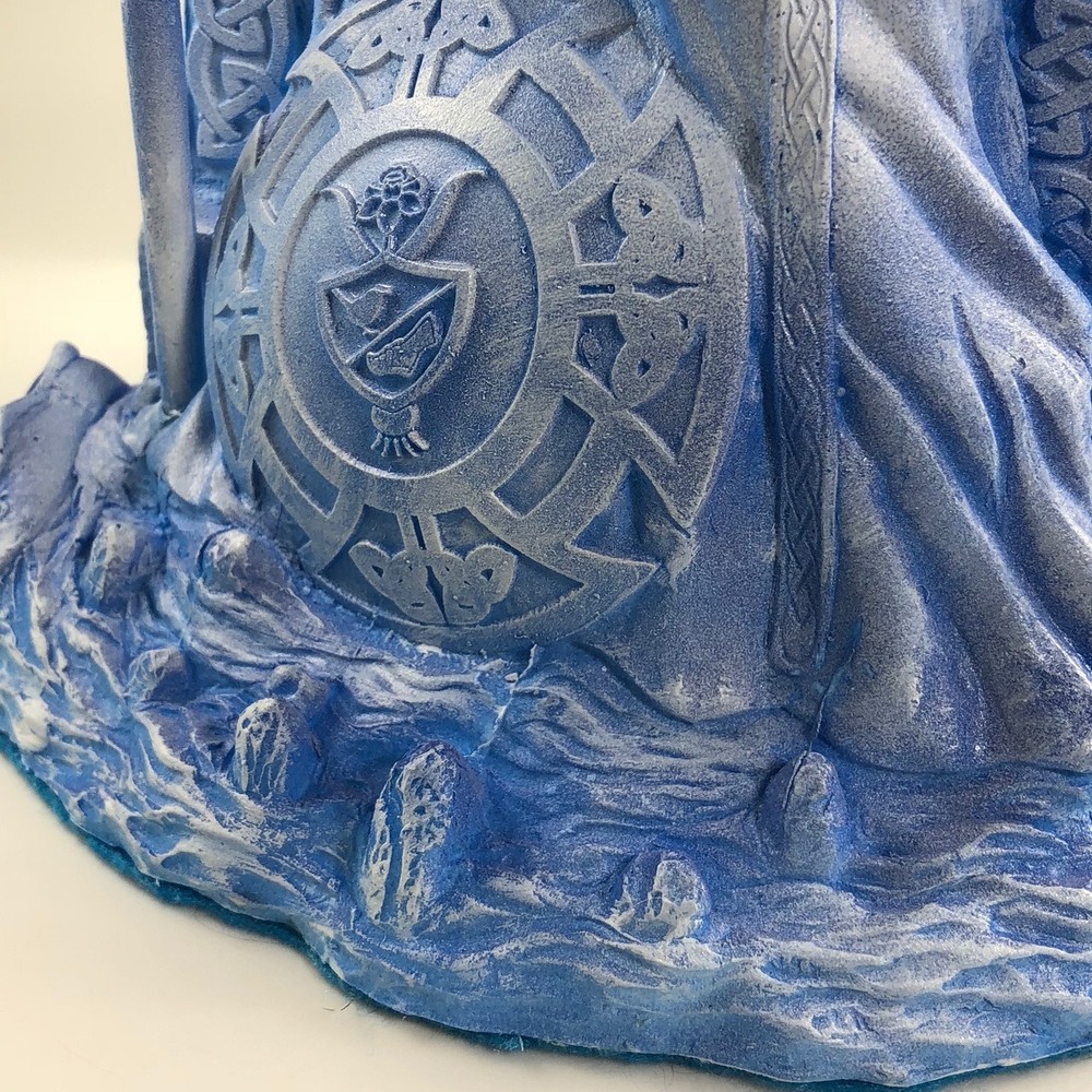 Arianrhod - Hand cast Statue