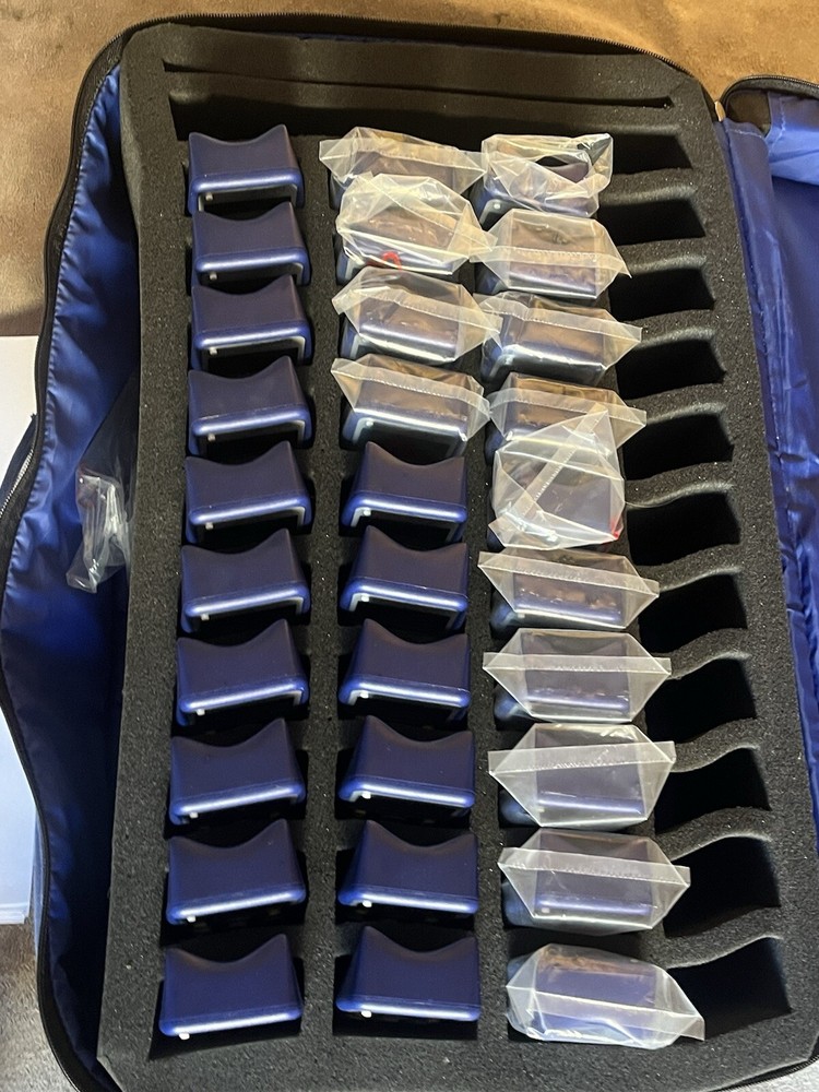 SMART Technologies Senteo 31 Remotes Case and Receiver all working