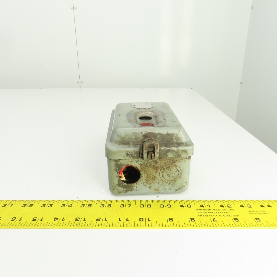 Allen Bradley 2-Button Size 0 Manual Motor Starter Control Operator Panel