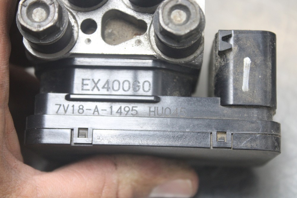 18-23 KAWASAKI NINJA 400 ABS PUMP UNIT MODULE