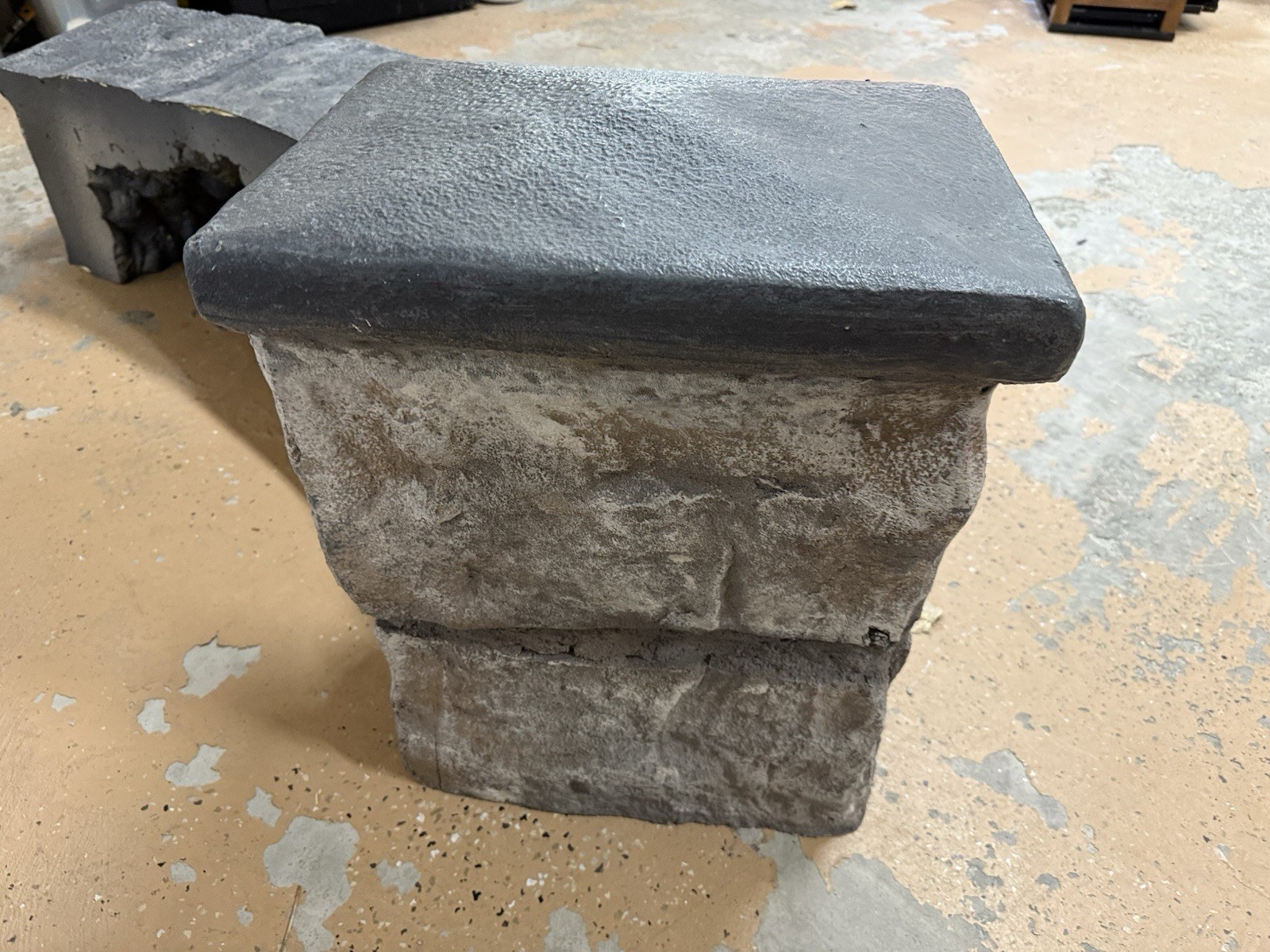 Retaining Wall & Column Prop Set