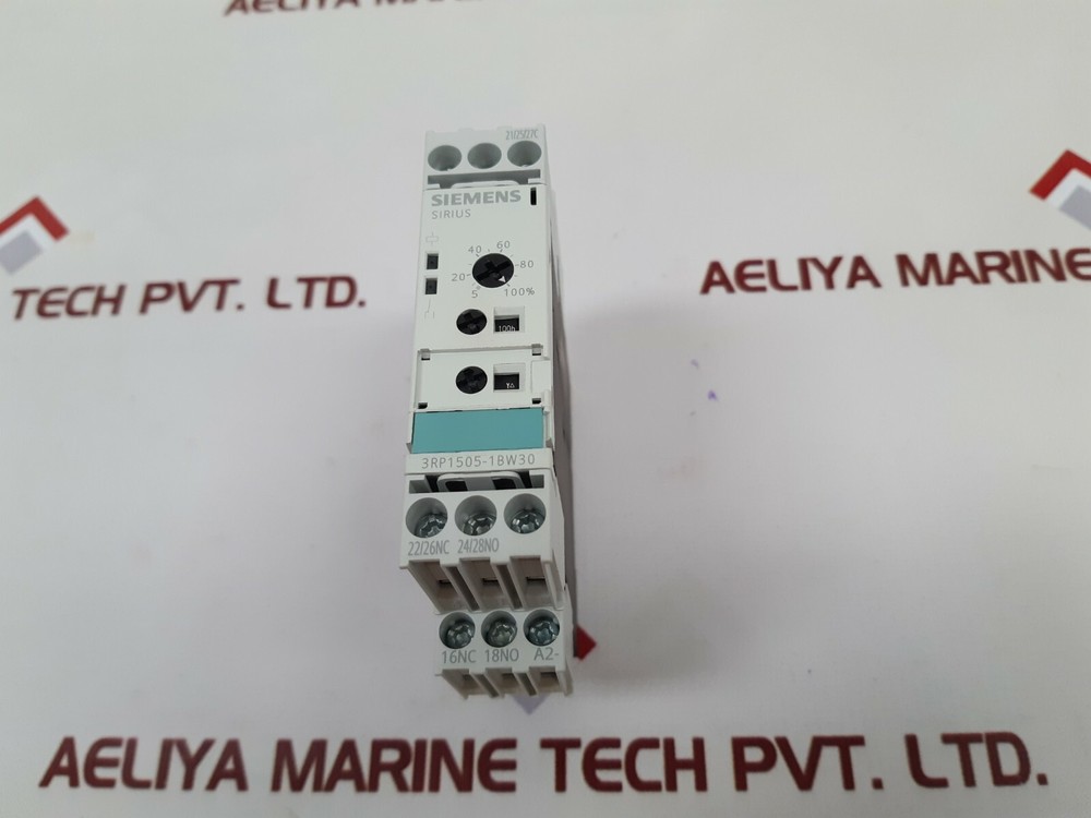SIEMENS 3RP1505-1BW30 Electronic Time Relay