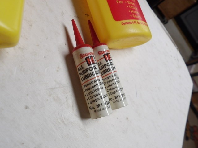 (2)- STARRETT 4 oz Tool & Instrument Oils. & (2)-1/4oz M1 Oil new