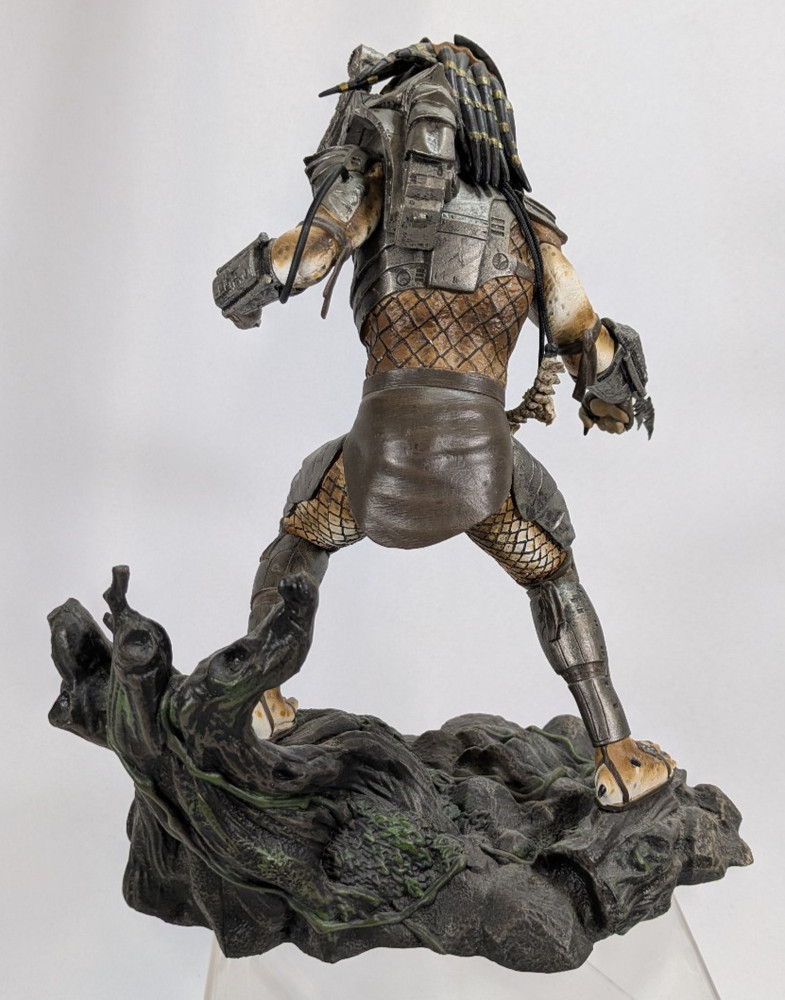 Diamond Select Classic Predator Gallery PVC Figure (2019) - No Packaging