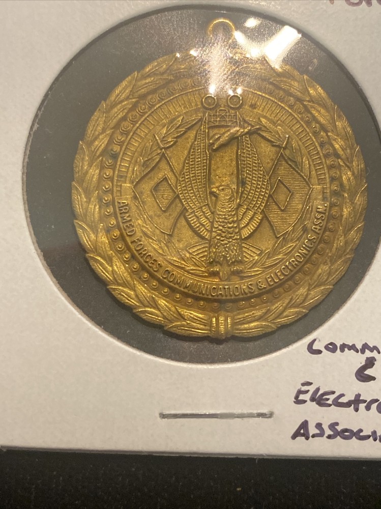 Armed Forces Communication And Electronics Medallion Token Undated