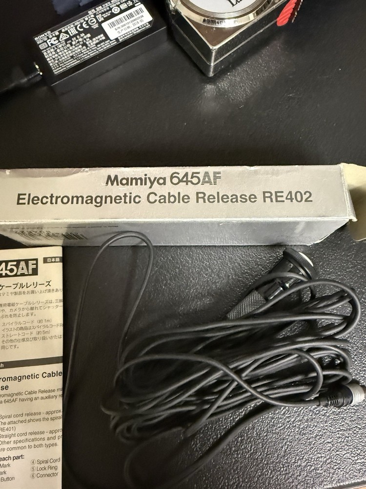 Mamiya 645AF Df Df+ Electromagnetic Cable Release RE402 boxed