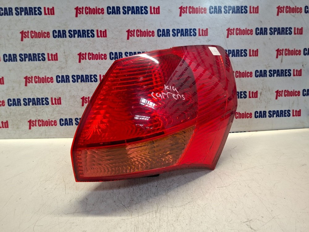 KIA VENGA HATCHBACK 5DR MK1 YN 2011 DRIVER SIDE OUTER REAR TAIL LIGHT LAMP