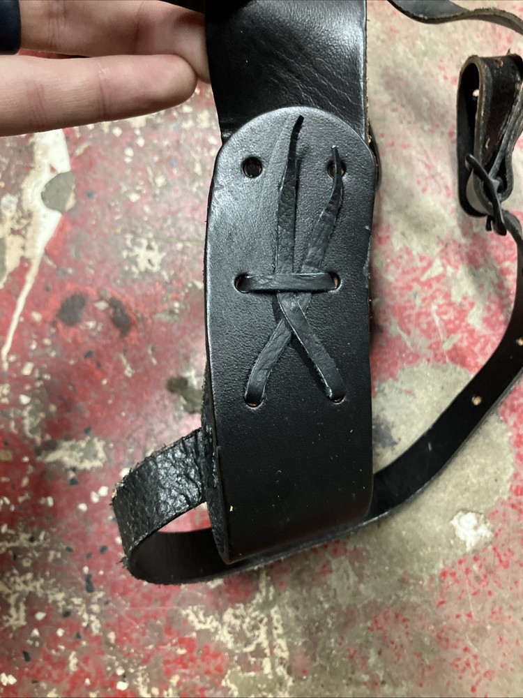 USGI S&W AIRCREW LEATHER SHOULDER HOLSTER