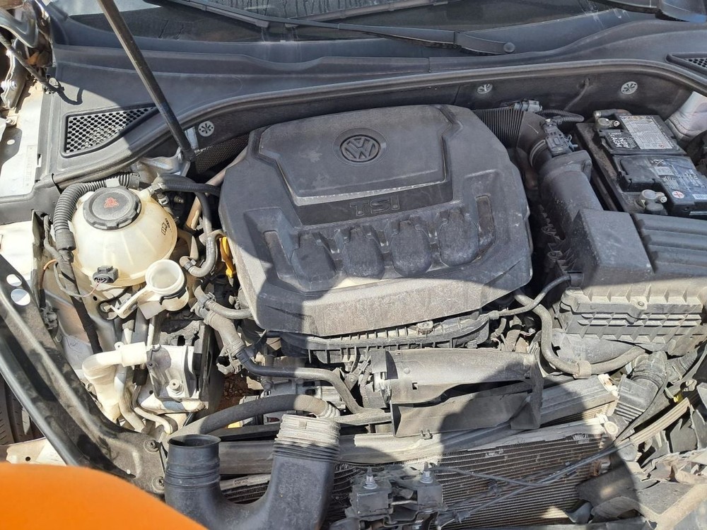 Fuse Box Engine Compartment Fits 12-22 PASSAT 4770136