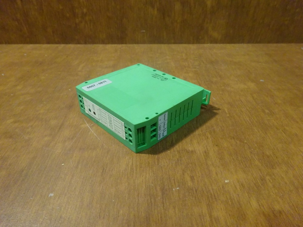 PCB Piezotronics IMI 682A02 signal conditioner