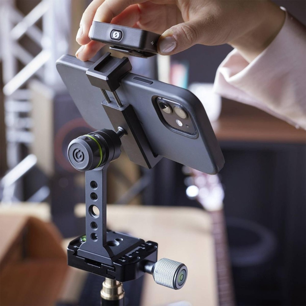 Gravity VA PH 1 B Versatile Travel Smartphone Holder