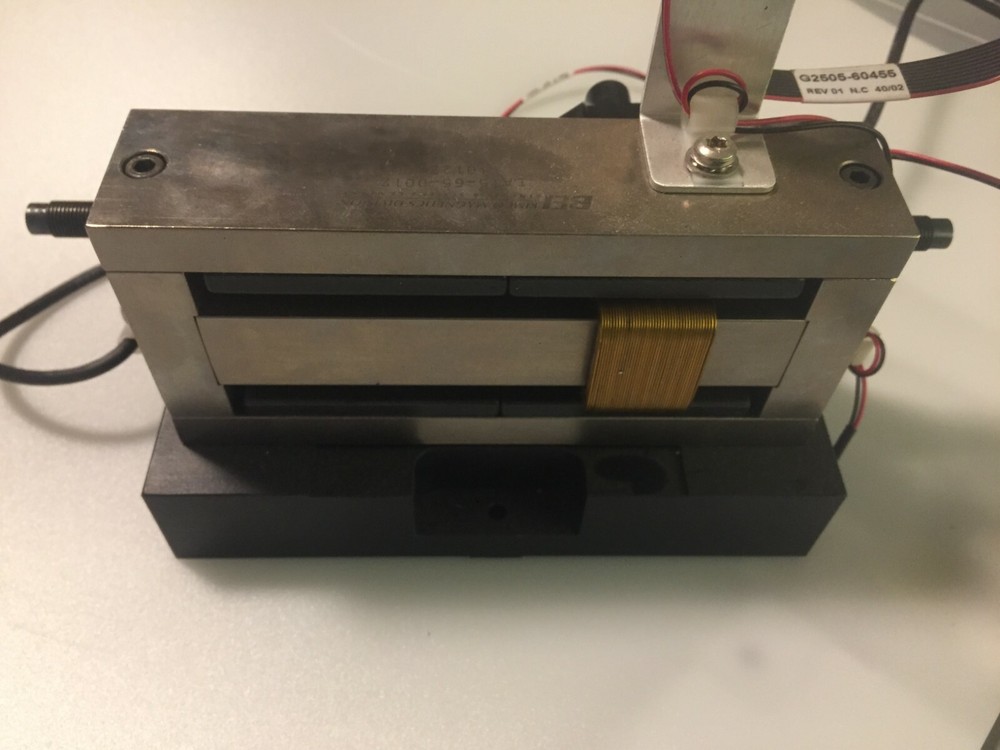 Linear motor with RGH24 encoder