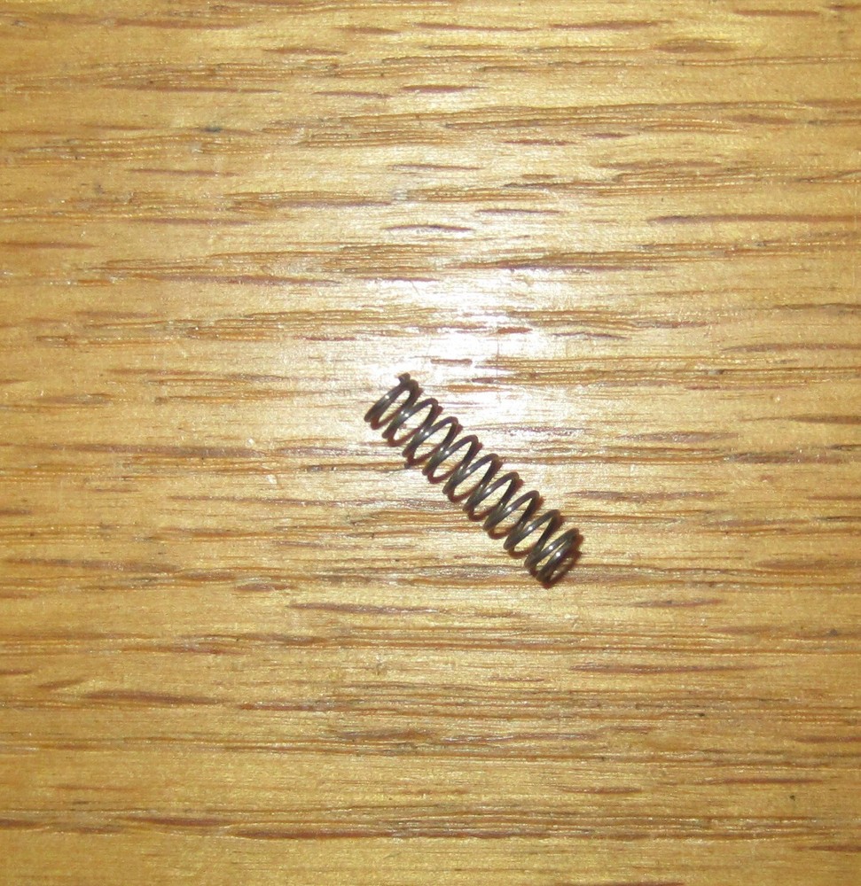 Mossberg  Receiver Cap Spring 340