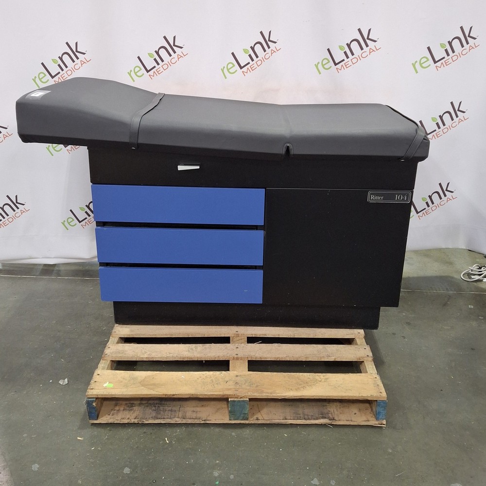 Ritter 104 Exam Table