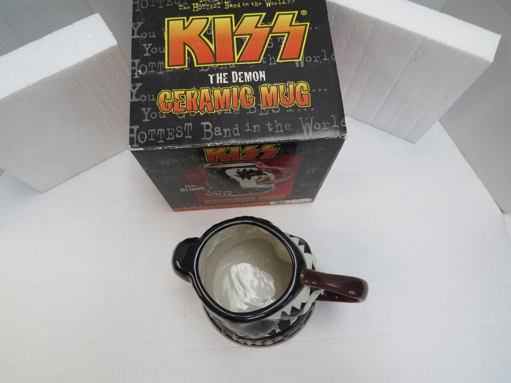 KISS GENE SIMMONS CERAMIC MUG - THE DEMON