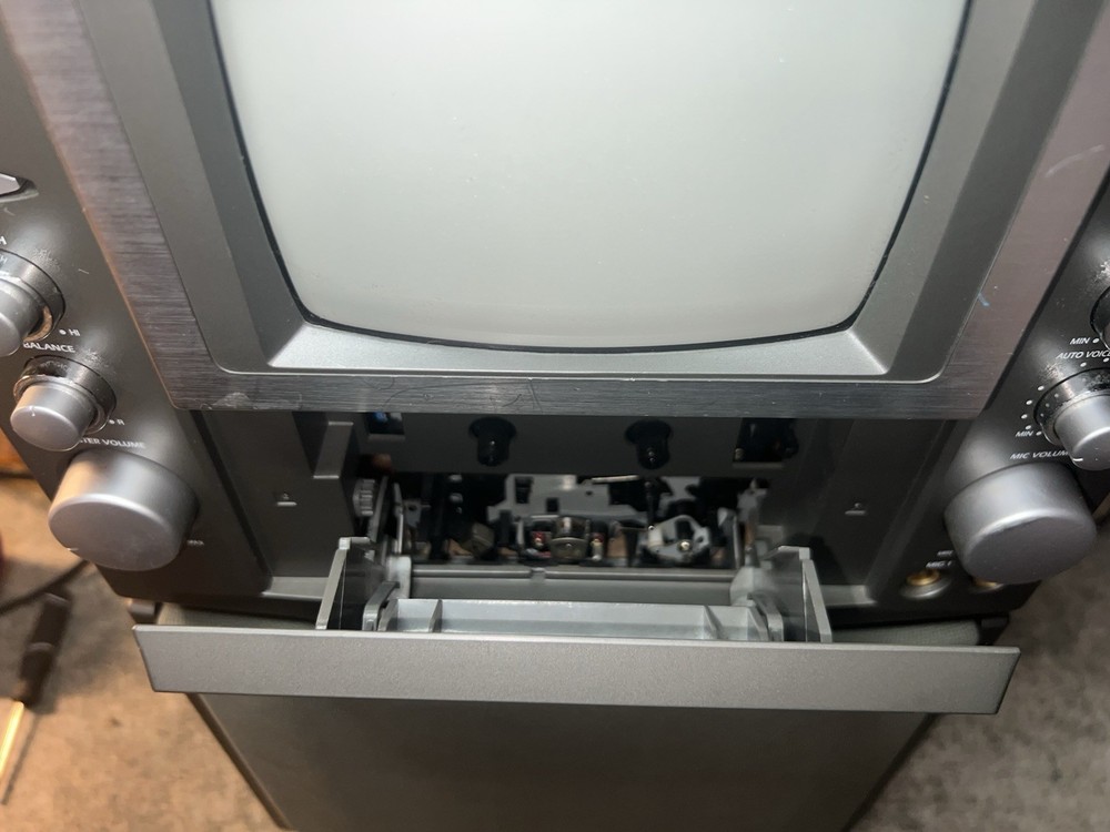 The Singing Machine Model: STVG-500. Karaoke Machine