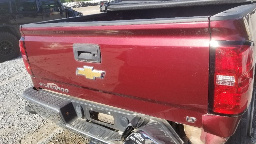 16 CHEVY SILVERADO 1500 LT TAIL GATE WITH BACK UP CAMERA MAROON